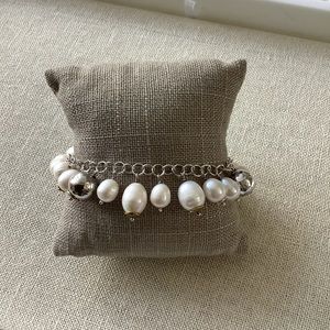 Silpada Flirt Alert Pearl Bracelet B3328